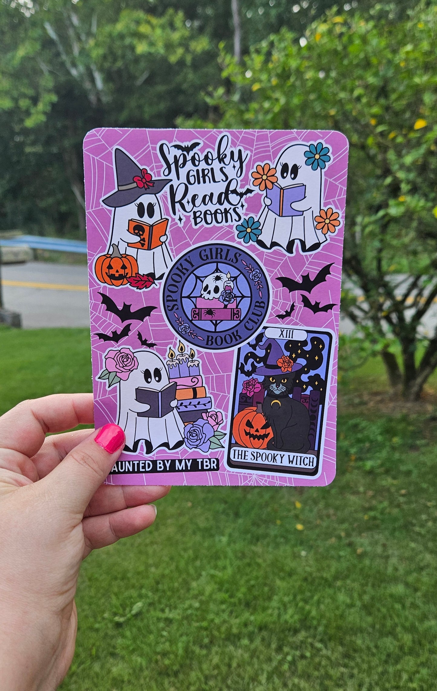 Spooky Girls Read Kindle Insert