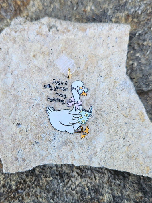 JUST A SILLY GOOSE BUSY READING KINDLE CHARM